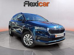 Azul Usado 2023 Skoda Karoq Ambition SUV | 18.890 € (Super precio)