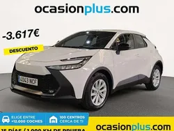 Blanco Nuevo 2025 Toyota C-HR Active SUV | 27.273 € (Precio justo)