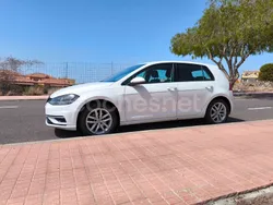 Blanco Usado 2018 VW Golf VII Advance Berlina | 13.990 € (Buen precio)