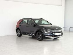 Gris Usado 2023 Kia Niro SUV | 29.590 €
