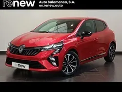 Rojo Usado 2024 Renault Clio V Techno Berlina | 16.400 € (Precio justo)