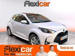 Blanco Usado 2024 Toyota Yaris Hybrid Active | 19.990 € (Buen precio)