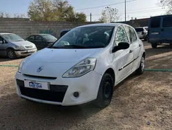 Blanco Usado 2010 Renault Clio II Expression Utilitario | 4000 € (Precio justo)