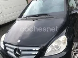 Negro Usado 2010 Mercedes B180 Monovolumen | 7900 € (Buen precio)