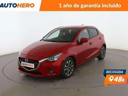 Rojo Usado 2016 Mazda 2 Luxury Berlina | 11.799 € (Precio justo)