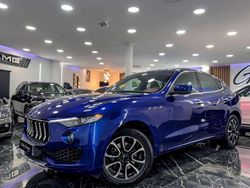 Azul Usado 2017 Maserati Levante GranLusso SUV | 47.990 €