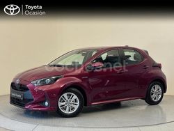 Rojo Usado 2021 Toyota Yaris Hybrid Active Berlina | 17.500 € (Buen precio)
