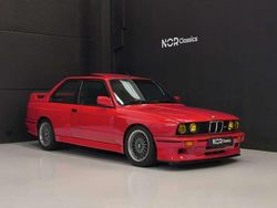 Rojo Usado 1990 BMW M3 Sport Line Coupe | 139.900 €