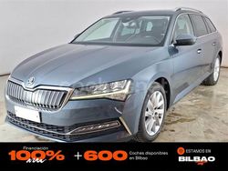 Gris / plata Usado 2020 Skoda Superb Ambition Familiar | 18.850 € (Precio justo)