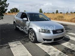 Gris / plata Usado 2004 Audi A3 Ambiente Berlina | 2700 € (Precio justo)
