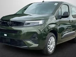 Verde Nuevo 2025 Opel Combo S Monovolumen | 23.900 € (Precio justo)