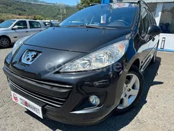 Negro Usado 2009 Peugeot 207 Premium Berlina | 4490 € (Precio justo)