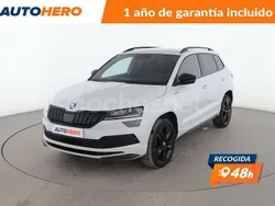 Blanco Usado 2020 Skoda Karoq SportLine SUV | 24.999 € (Precio justo)