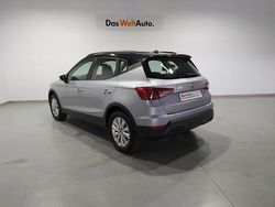 Gris plata Usado 2024 Seat Arona Style SUV | 19.450 € (Precio justo)