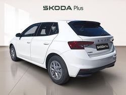 Blanco Nuevo 2025 Skoda Fabia Selection Utilitario | 19.590 € (Buen precio)