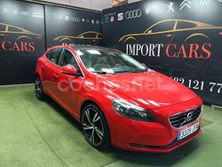 Rojo Usado 2015 Volvo V40 Summum Familiar | 16.900 € (Caro)