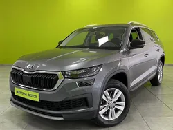 Gris Usado 2023 Skoda Kodiaq Ambition SUV | 36.300 € (Caro)