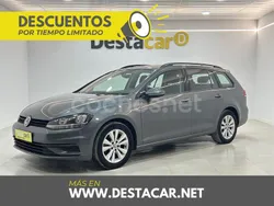 Gris / plata Usado 2019 VW Golf VII Advance Familiar | 12.990 € (Precio justo)