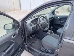 Negro Usado 2007 Ford Fiesta Ambiente Utilitario | 4300 € (Un poco caro)