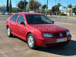 Granate Usado 2001 VW Bora Conceptline Berlina | 3500 €