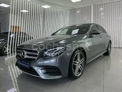 Gris / plata Usado 2018 Mercedes E220 Berlina | 33.990 € (Precio justo)