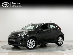 Negro Usado 2023 Toyota Aygo X Play SUV | 16.950 €