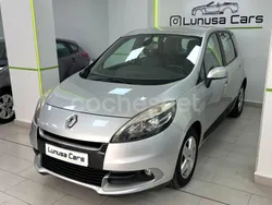 Gris / plata Usado 2012 Renault Scénic III Expression Monovolumen | 7490 € (Precio justo)