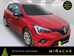 Rojo Usado 2022 Renault Clio V Business Berlina | 13.790 € (Precio justo)