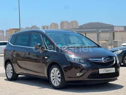Marrón Usado 2014 Opel Zafira Tourer Selective Monovolumen | 9990 € (Un poco caro)