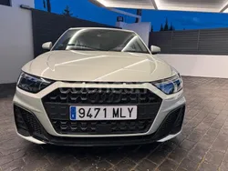 Blanco Usado 2023 Audi A1 Sportback Competition Utilitario | 29.500 €