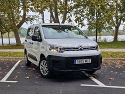 Blanco Usado 2023 Citroën Berlingo Feel Monovolumen | 19.990 € (Un poco caro)