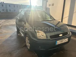 Verde Usado 2003 Ford Fusion Trend Berlina | 3499 € (Un poco caro)