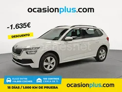 Blanco Usado 2022 Skoda Kamiq Active SUV | 17.990 € (Precio justo)