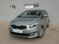 Beige Usado 2015 Kia Carens Monovolumen | 13.000 € (Precio justo)
