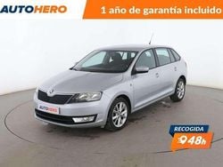 Gris Usado 2014 Skoda Rapid Ambition Berlina | 8299 € (Precio justo)