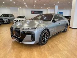 Gris / plata Usado 2025 BMW 740 Berlina | 91.900 € (Super precio)