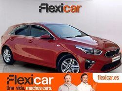 Rojo Usado 2019 Kia Ceed Berlina | 15.970 € (Buen precio)