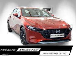Rojo Usado 2023 Mazda 3 Comfort Berlina | 31.990 € (Caro)