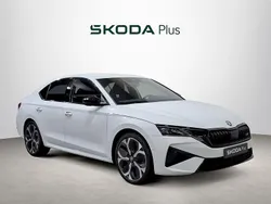 Blanco Nuevo 2025 Skoda Octavia RS Berlina | 40.300 € (Precio justo)