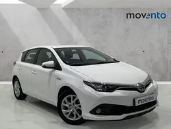 Blanco Usado 2019 Toyota Auris Hybrid Active Utilitario | 15.900 € (Precio justo)