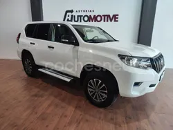 Blanco Usado 2018 Toyota Land Cruiser SUV | 34.900 € (Precio justo)