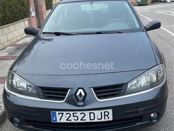 Azul Usado 2005 Renault Laguna GrandTour Expression Familiar | 7500 €