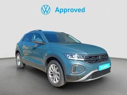 Azul Usado 2024 VW T-Roc Life SUV | 26.500 € (Caro)