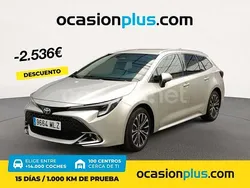 Gris / plata Usado 2023 Toyota Corolla Sport Familiar | 27.900 € (Caro)