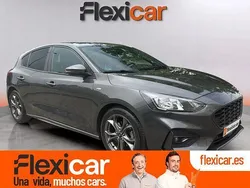 Gris / plata Usado 2021 Ford Focus ST-Line Berlina | 15.990 € (Precio justo)