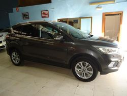 Gris / plata Usado 2018 Ford Kuga Titanium SUV | 16.900 € (Precio justo)