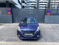 Violeta / lila Usado 2013 Peugeot 208 Allure Utilitario | 6490 € (Precio justo)