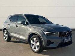 Gris Usado 2023 Volvo XC40 Core SUV | 30.500 € (Precio justo)