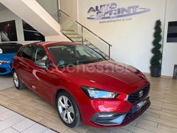 Rojo Usado 2023 Seat Leon FR Utilitario | 20.990 € (Precio justo)