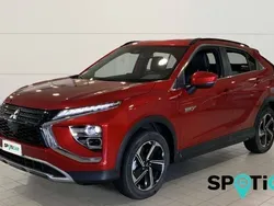 Rojo Usado 2022 Mitsubishi Eclipse Cross SUV | 34.000 €